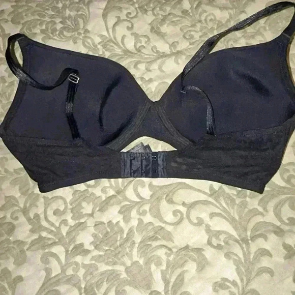 Natori Black T-Shirt Bra, NO‎ underwire, 34DD - Picture 2 of 4